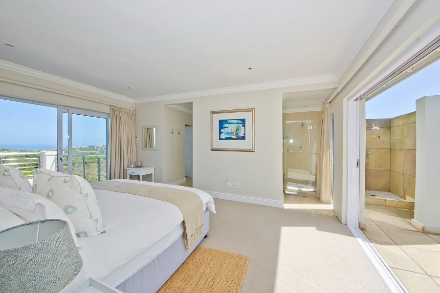 5 Bedroom Property for Sale in Pezula Golf Estate Western Cape